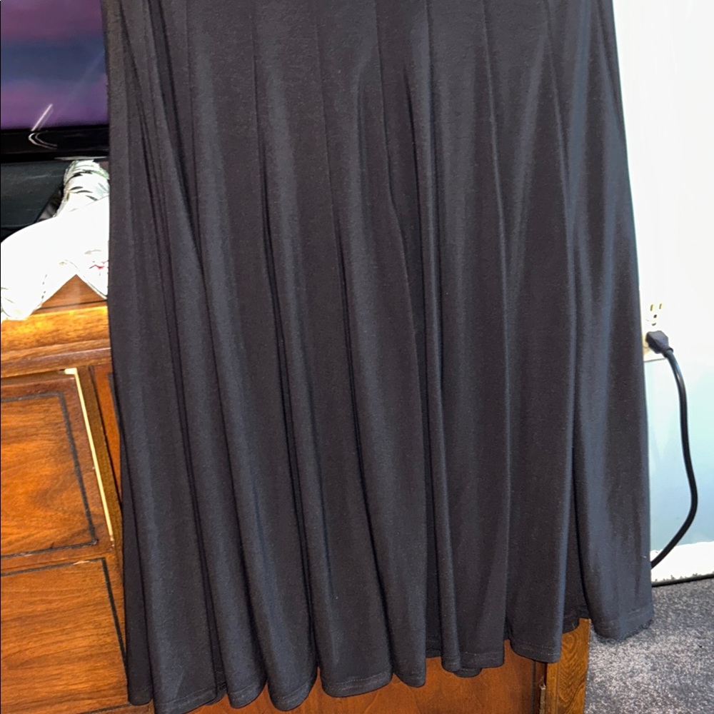Jessica Howard Perfect Black Dress with Neckline with Pearls & Sequins Size 10 - Picture 7 of 14